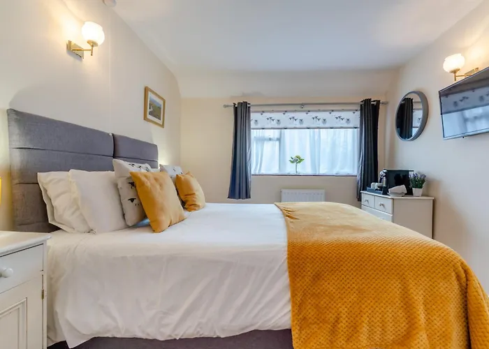 The Barn Guest House And Tearoom